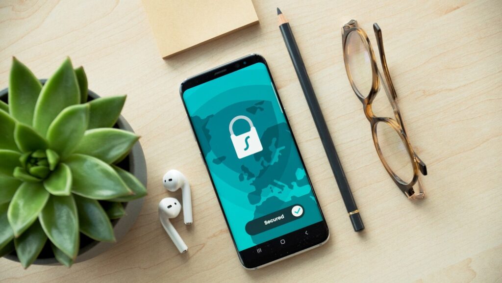 Lock screen for Security & Compliance devices